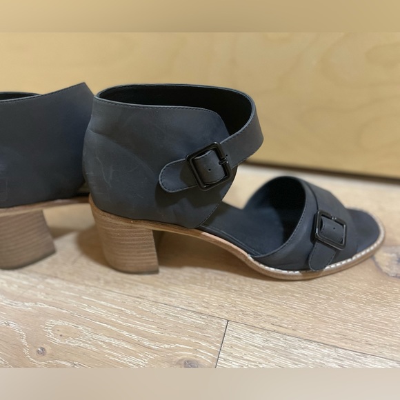 Django and Juliette all leather sandal Sz41 - Picture 8 of 8